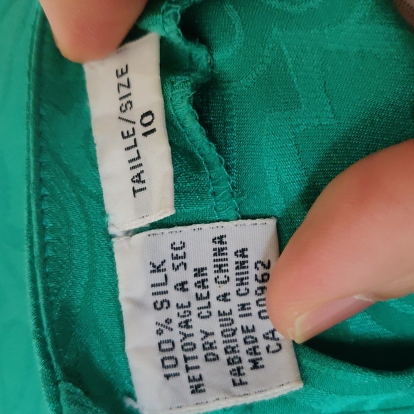 Vintage Silk blouse - Picture 8 of 9